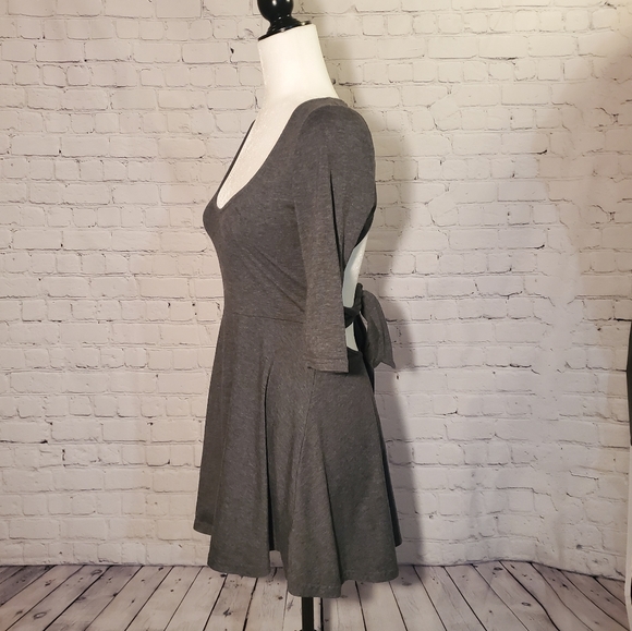 Flare skirt grey mini dress. - Picture 7 of 7